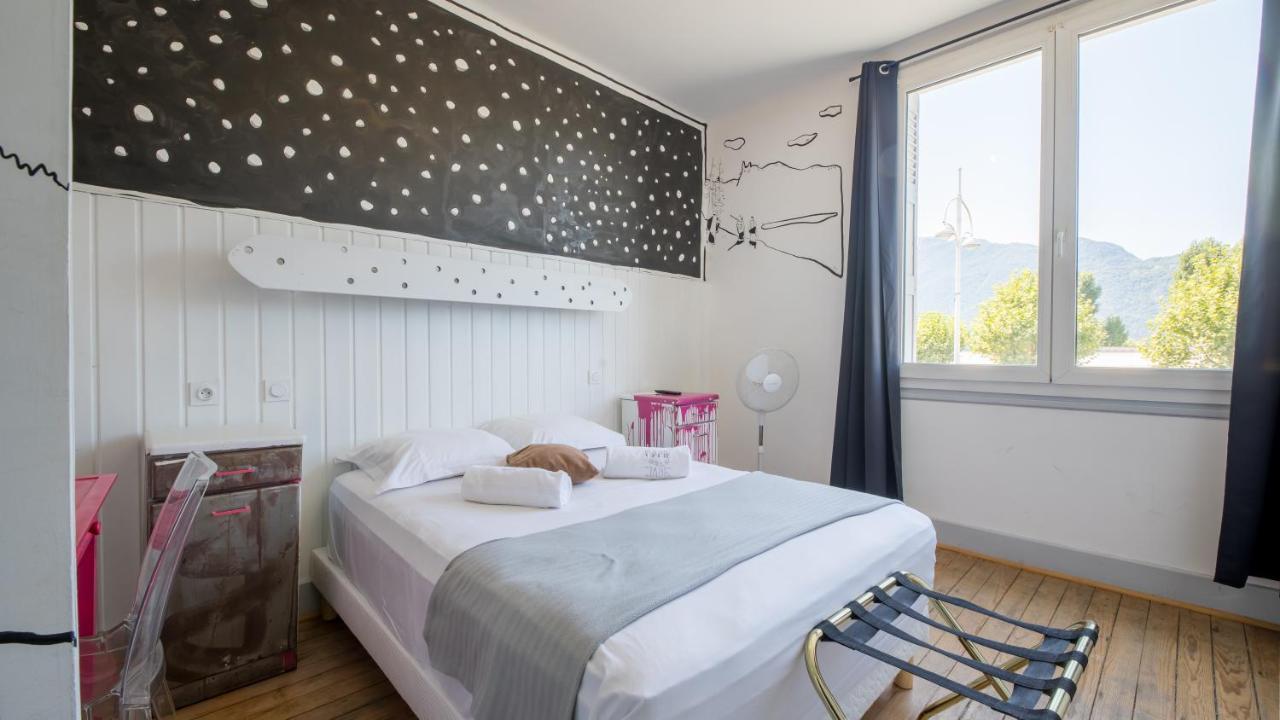 Hotel Mamie Jane Co-Munity Aix-les-Bains Exterior foto